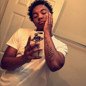 Meet your Posher, Malik